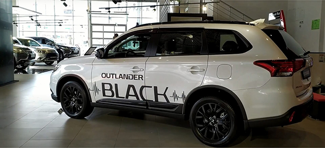 Ограниченная серия Mitsubishi Outlandert Black Edition